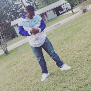 Meet your Posher, Malek